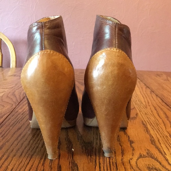 Fossil booties - Picture 3 of 6